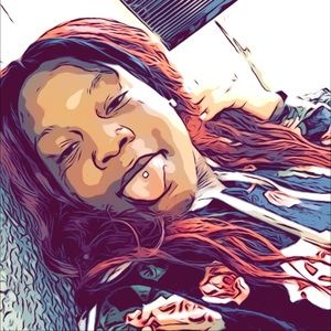 Meet your Posher, Deonna